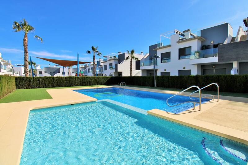 Apartment for sale in Pilar de la Horadada, Alicante