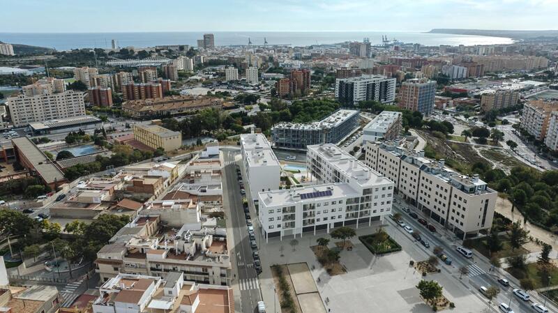 Appartement zu verkaufen in Alacant/Alicante, Alicante