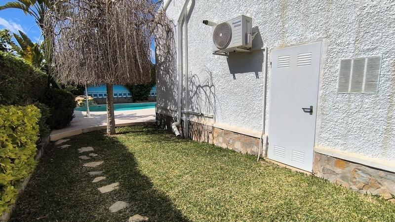 3 Cuarto Villa en venta