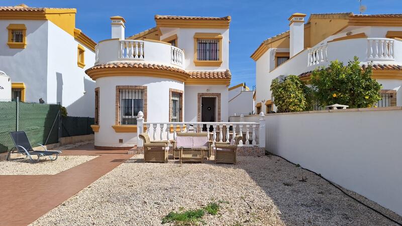 3 bedroom Villa for sale