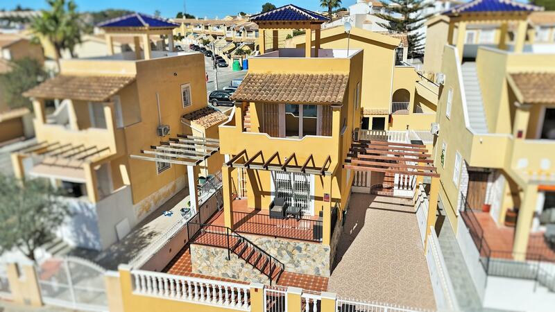 3 bedroom Villa for sale