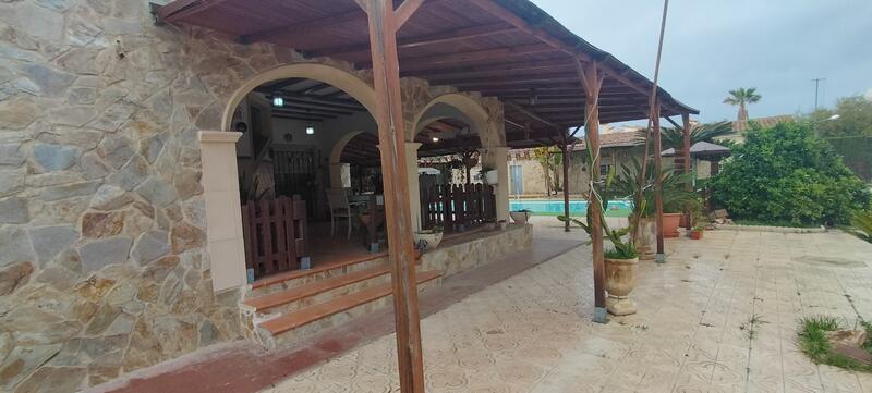 5 Cuarto Villa en venta