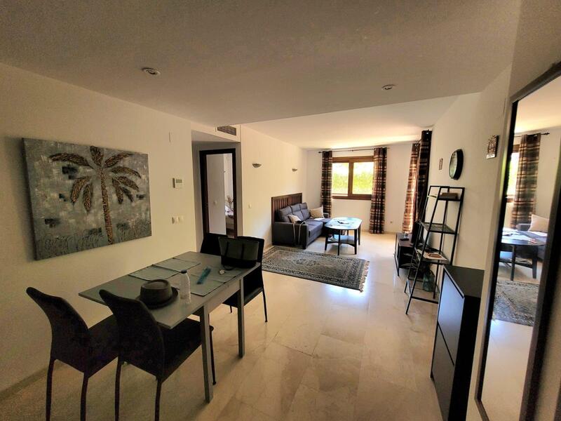 2 slaapkamer Appartement Te koop