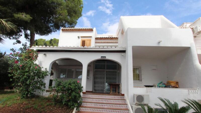 Villa til langtidsleje i Moraira, Alicante