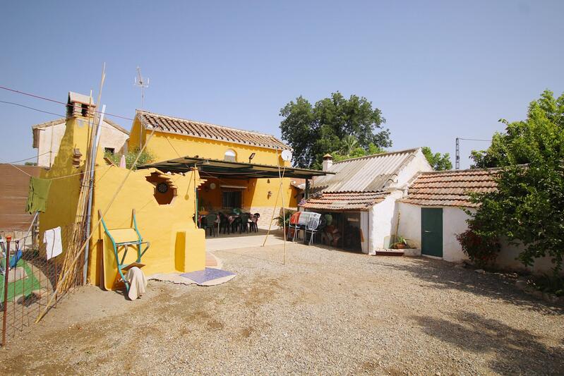 Casa de Campo en venta en Coin, Málaga