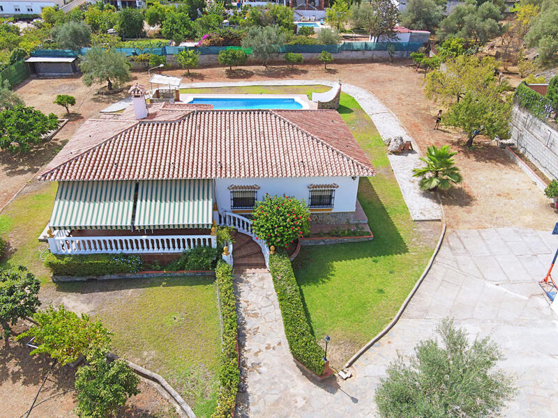 4 Cuarto Casa de Campo en venta