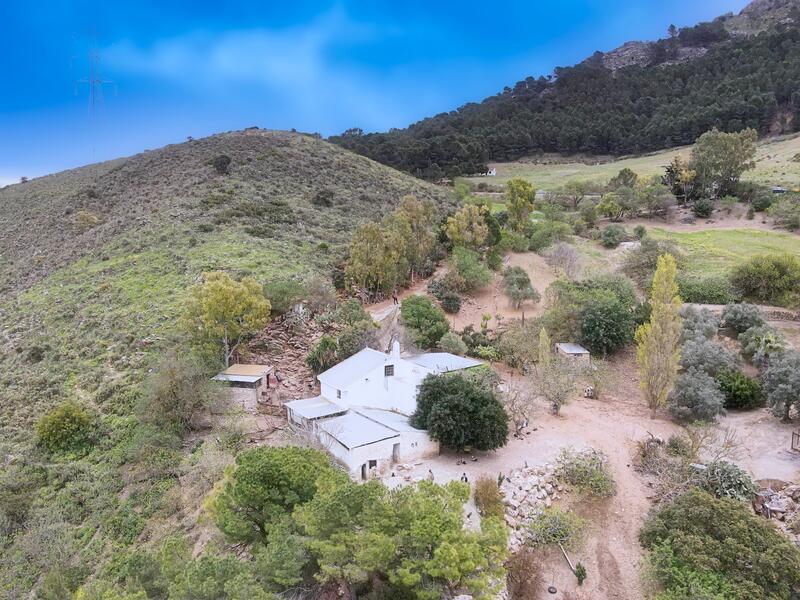 Country House for sale in Casarabonela, Málaga