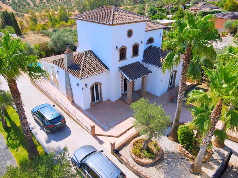 5 Cuarto Casa de Campo en venta