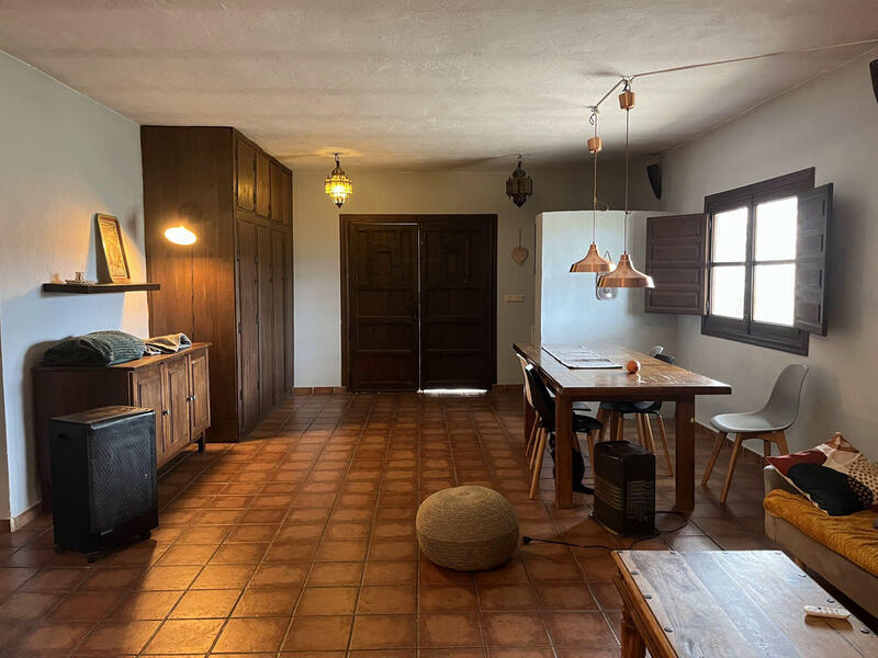 4 chambre Auberge à vendre