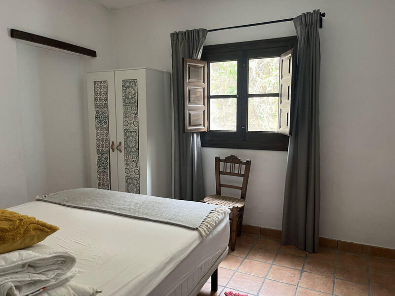 4 chambre Auberge à vendre