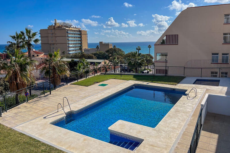 Apartment for sale in Torrequebrada, Málaga