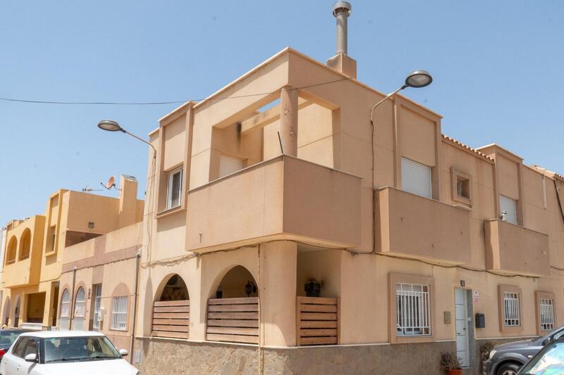 Duplex til salgs i El Cabo de Gata, Almería