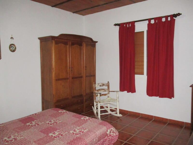 2 bedroom Country House for sale