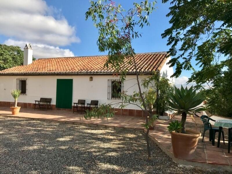 Деревенский Дом продается в Alora, Málaga