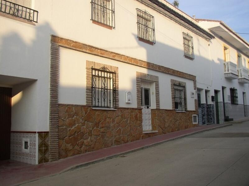 Townhouse for sale in Alora, Málaga