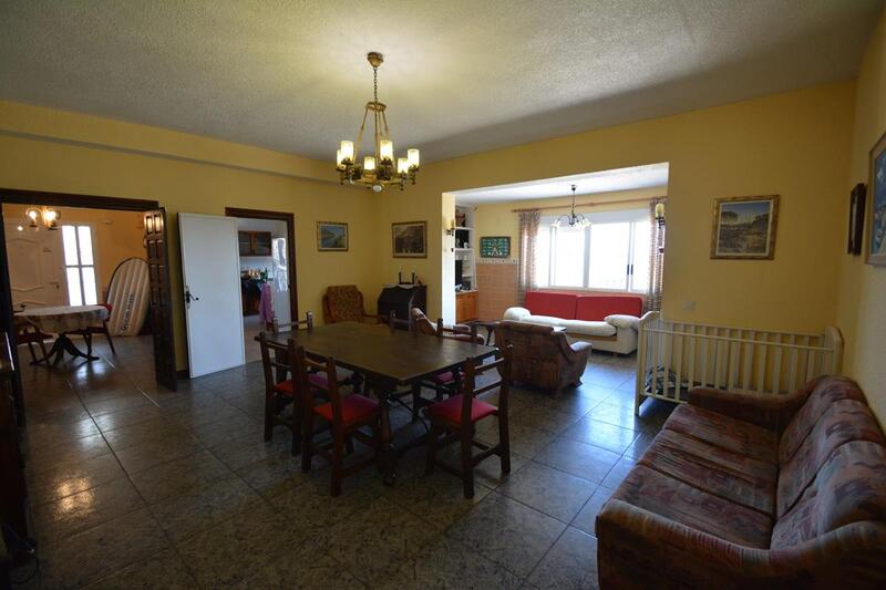 4 Cuarto Villa en venta