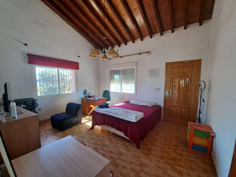 3 Cuarto Adosado en venta