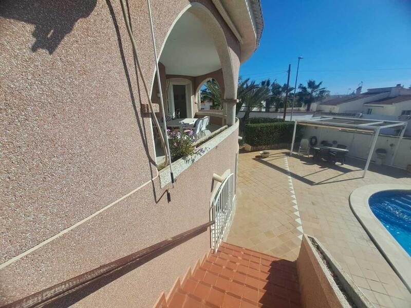 5 Cuarto Villa en venta