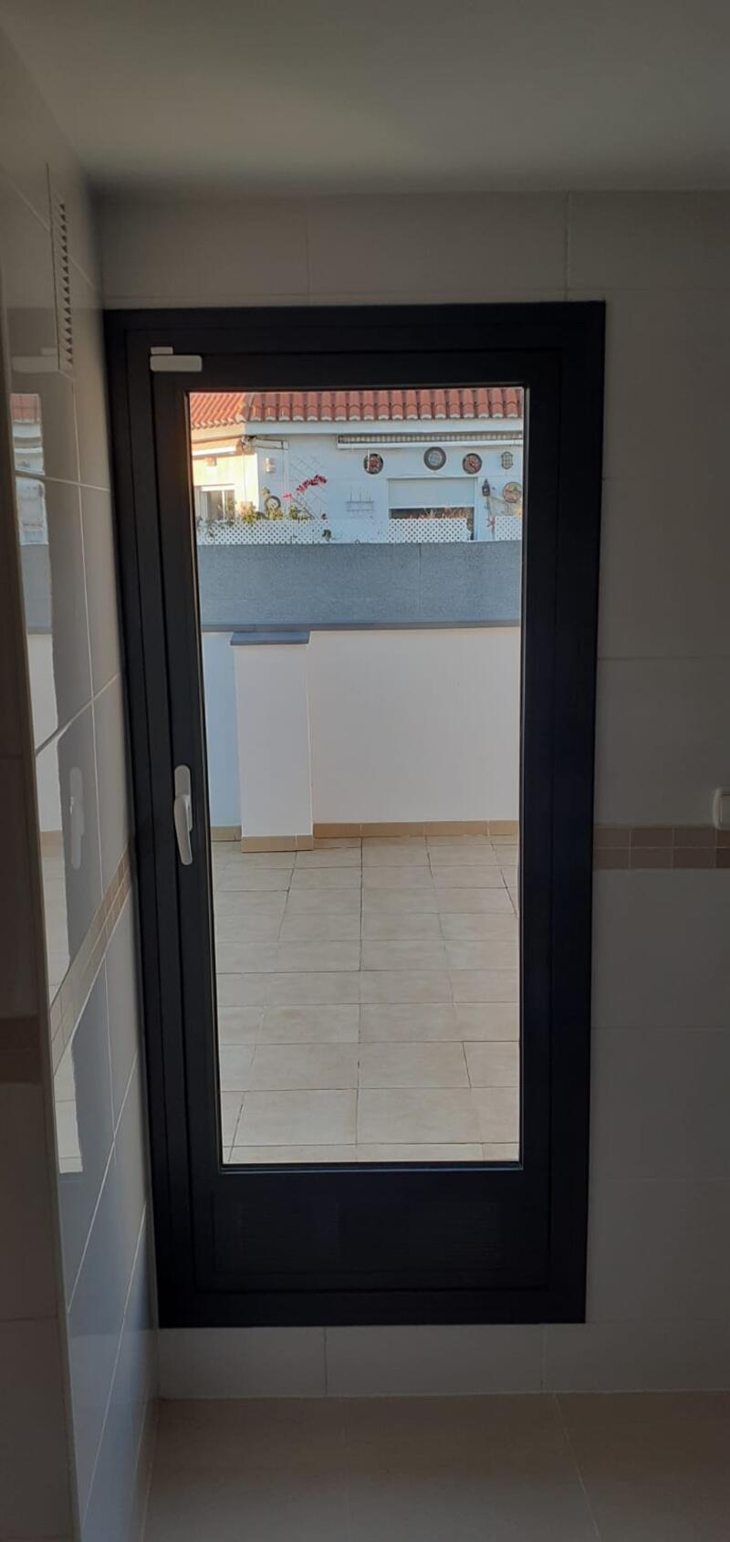 2 slaapkamer Appartement Te koop