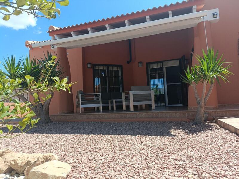 Villa for sale in Fortuna, Murcia