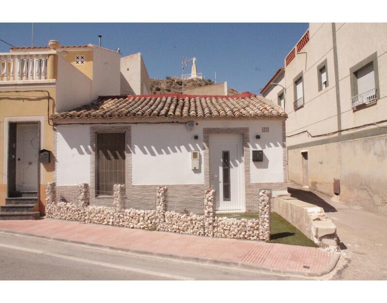 Townhouse for sale in Barinas, Murcia