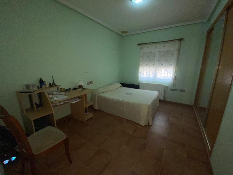 4 Schlafzimmer Villa zu verkaufen