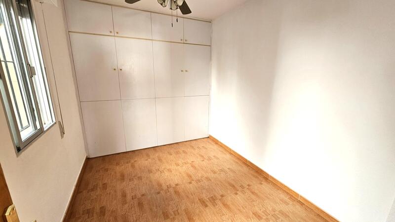 2 Schlafzimmer Duplex zu verkaufen