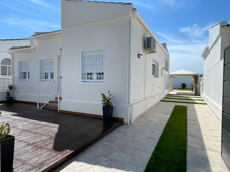 3 bedroom Villa for sale