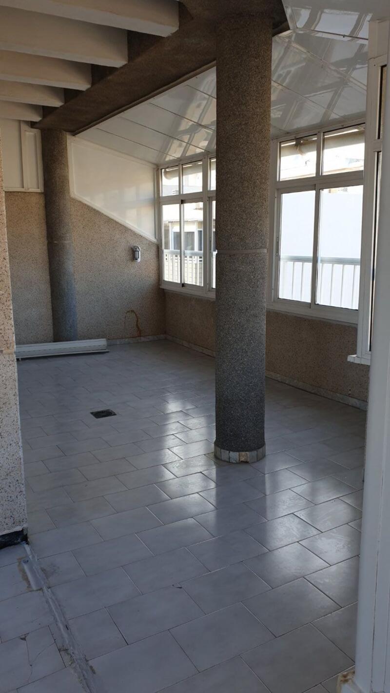 2 slaapkamer Appartement Te koop