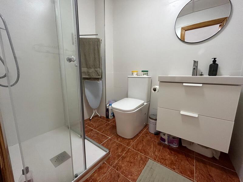 2 Cuarto Villa en venta