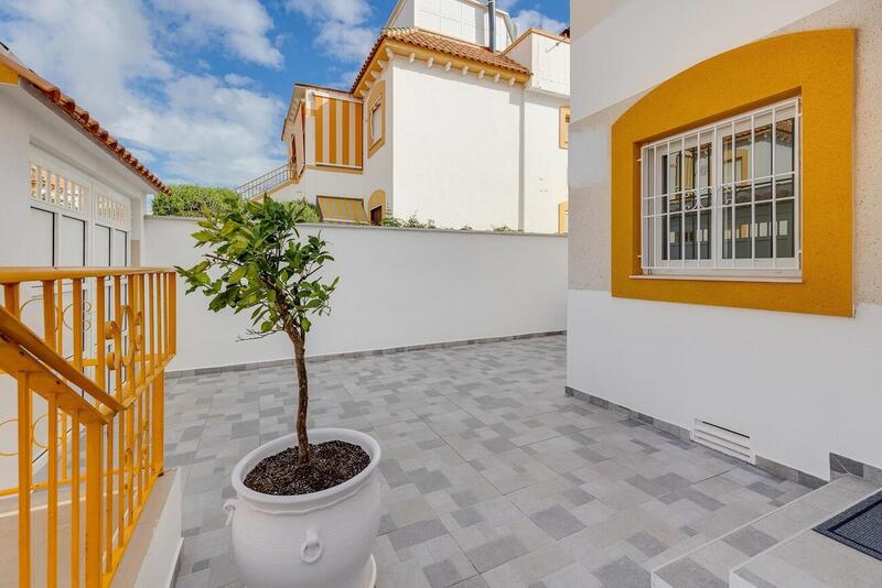 3 Cuarto Villa en venta