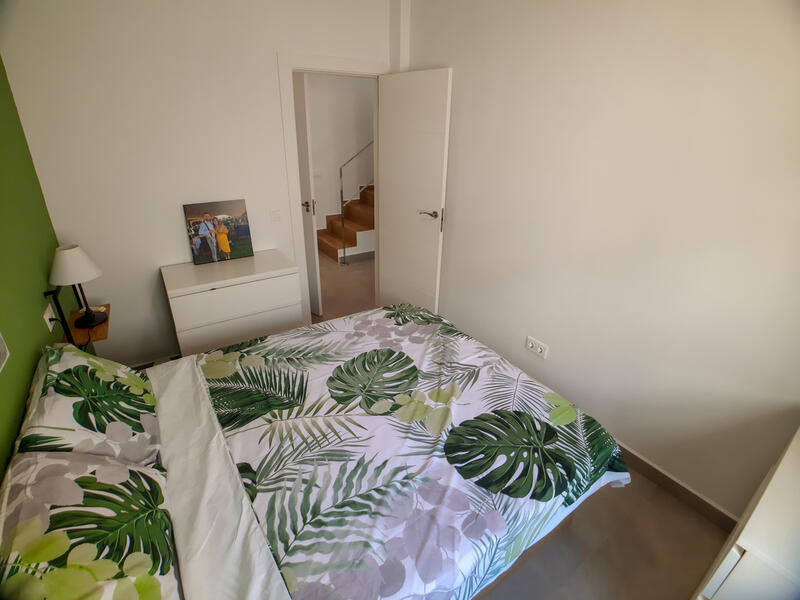 3 slaapkamer Gezinswoning Te koop