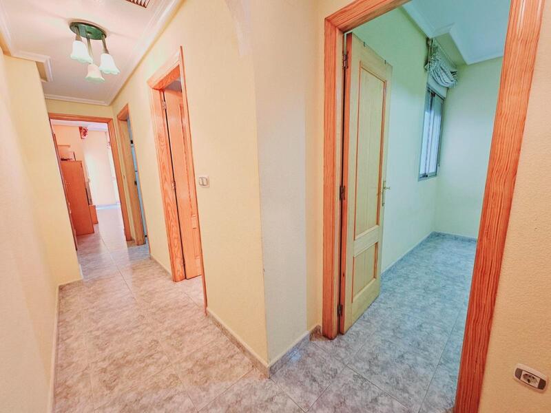 2 slaapkamer Appartement Te koop