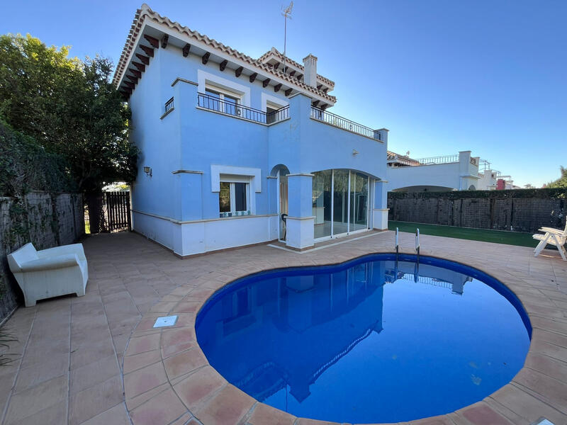 Villa til salgs i Torre Pacheco, Murcia