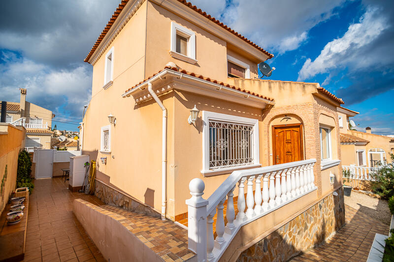 3 Schlafzimmer Villa zu verkaufen