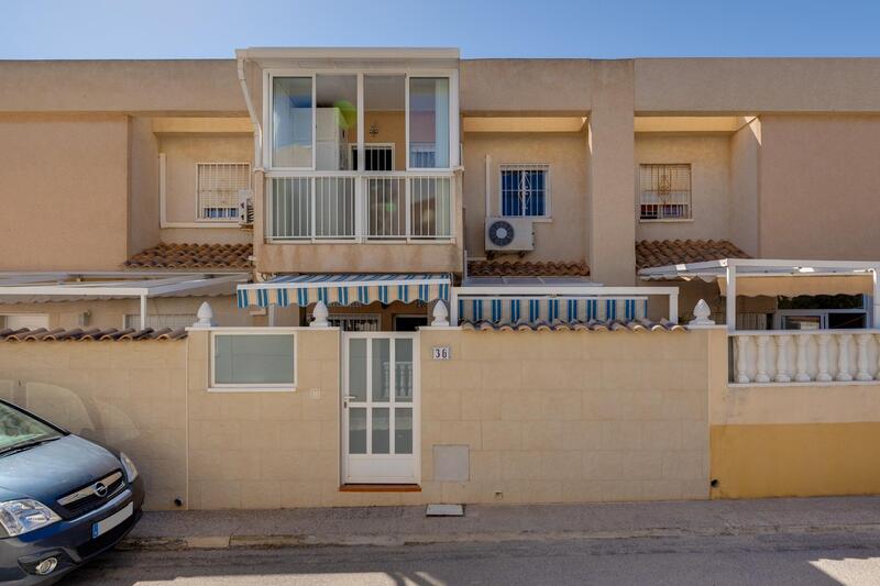 городская тюрьма продается в Torrevieja, Alicante