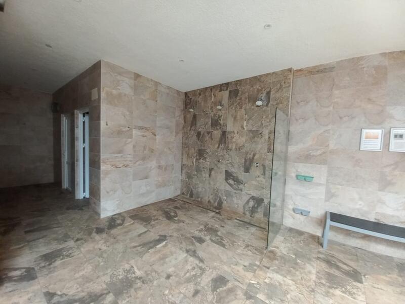 2 slaapkamer Appartement Te koop