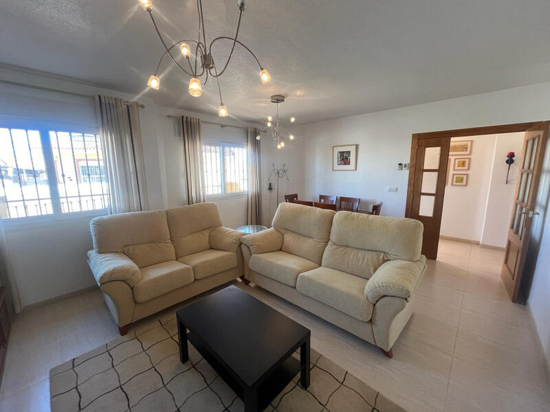 3 Cuarto Villa en venta