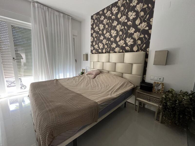 3 slaapkamer Appartement Te koop