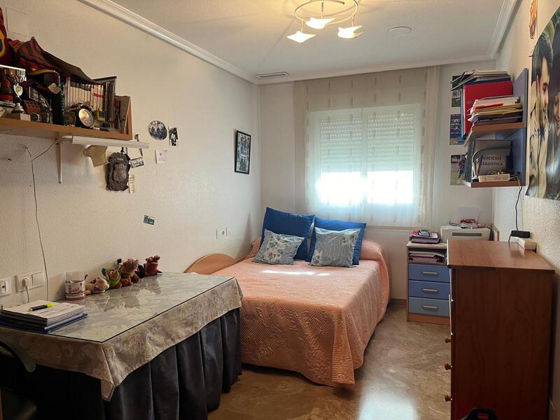 3 Schlafzimmer Appartement zu verkaufen