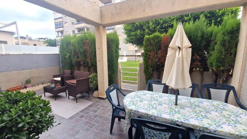 Townhouse for sale in Torrevieja, Alicante