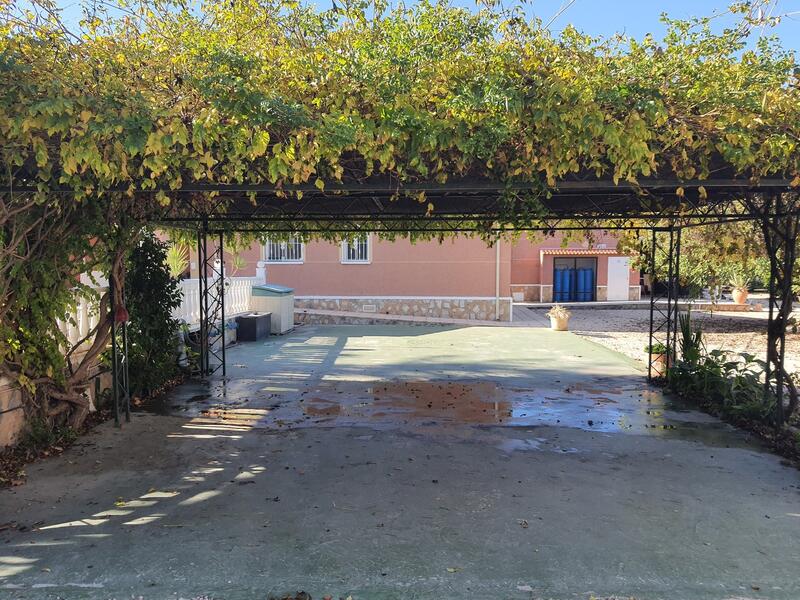 4 Cuarto Villa en venta