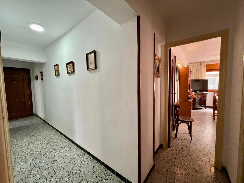 3 bedroom Apartment for sale