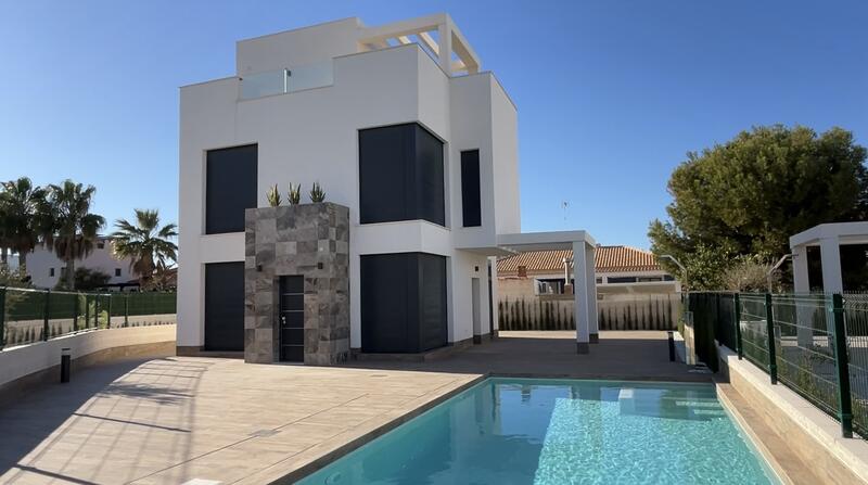 Villa for sale in Cartagena, Murcia