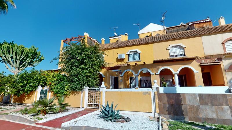 Villa til salgs i Los Narejos, Murcia