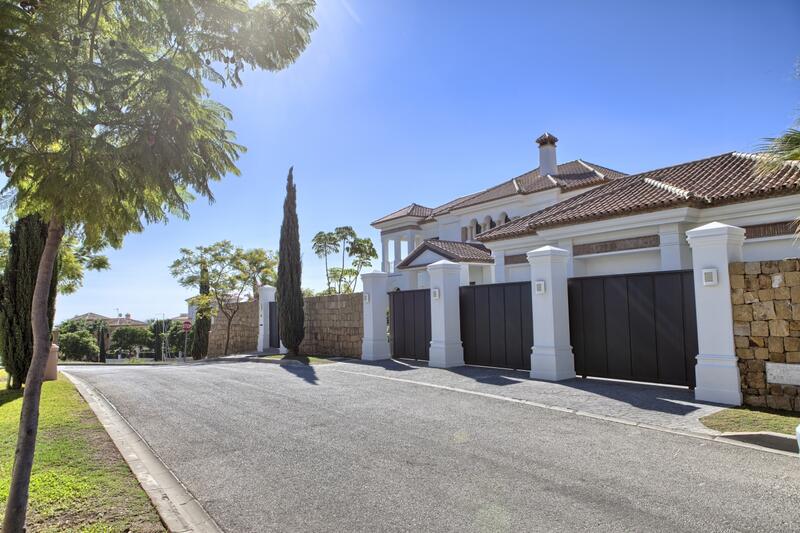 6 Cuarto Villa en venta