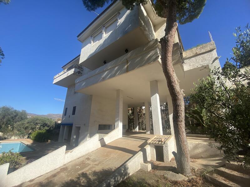 5 Cuarto Villa en venta