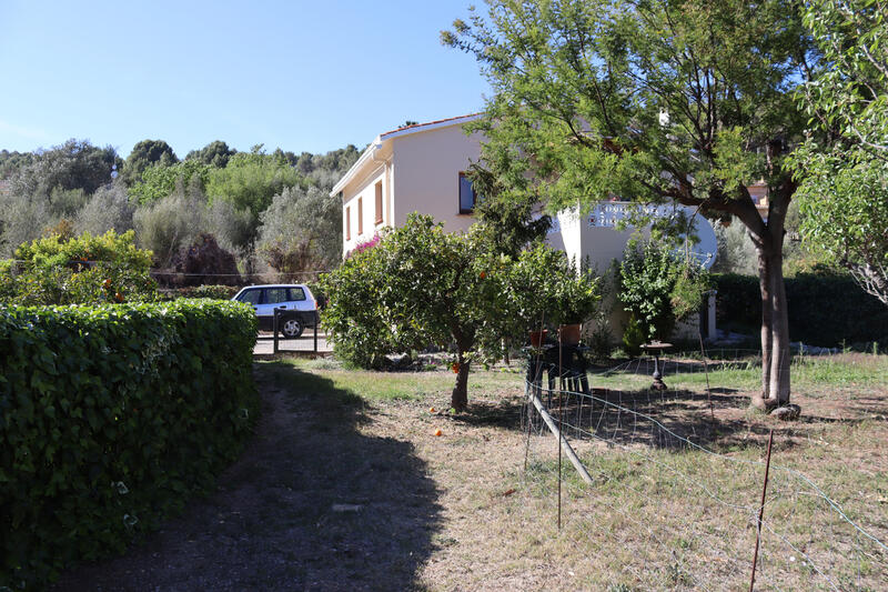 3 bedroom Country House for sale