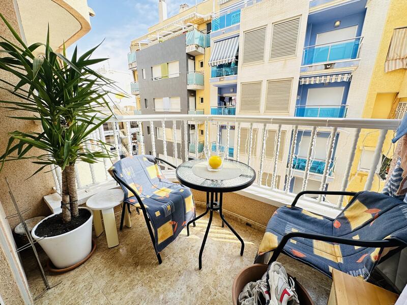 Apartamento en venta en Torrevieja, Alicante