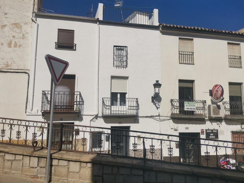 3 bedroom Townhouse in Martos